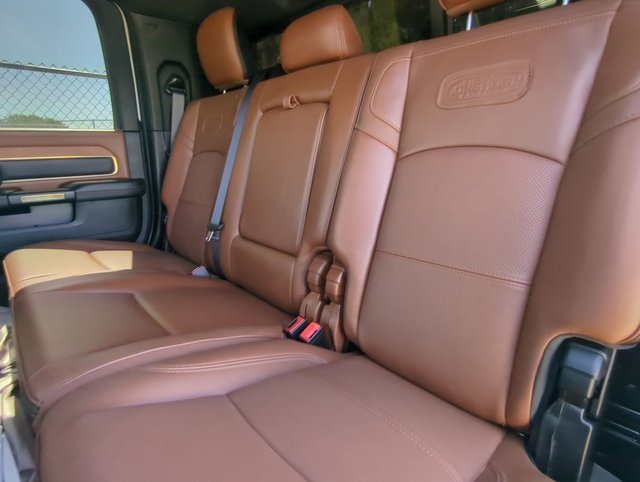 Gallery image 15 for 2024 Chevrolet Silverado 2500